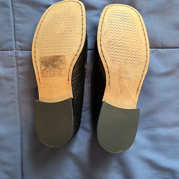 Authentic Vintage Coach Leather Loafers - Picture 4 of 5